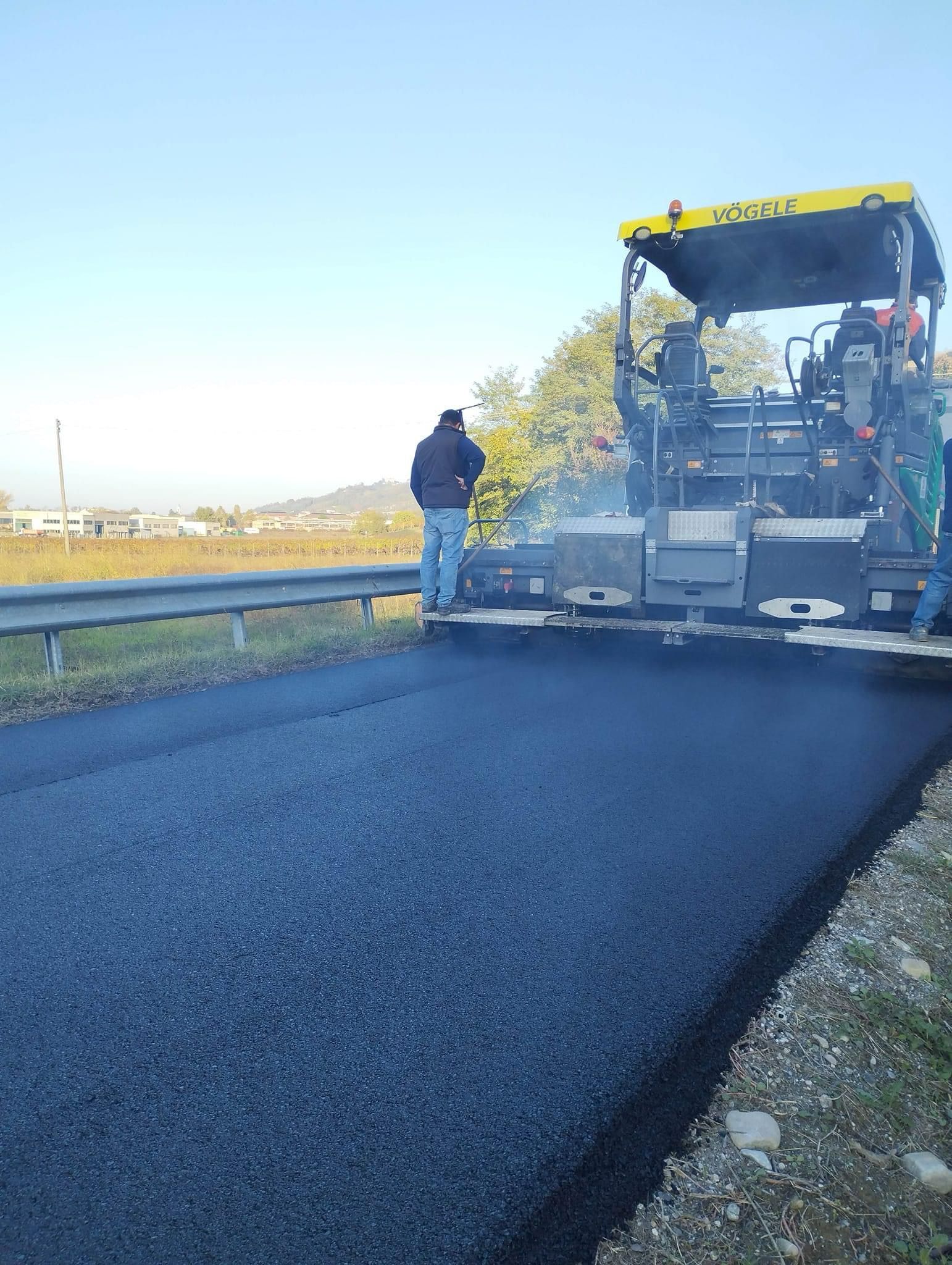 Ditta per asfalti a Broni